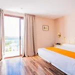 Roger De Flor By Seleqtta Hotel