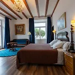 Otel Roger De Flor By Seleqtta