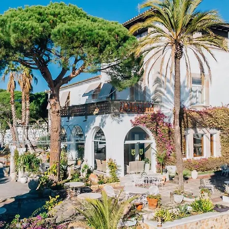 Hotel Roger De Flor By Seleqtta 4*