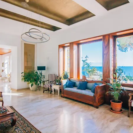 Roger De Flor By Seleqtta 4* Lloret de Mar