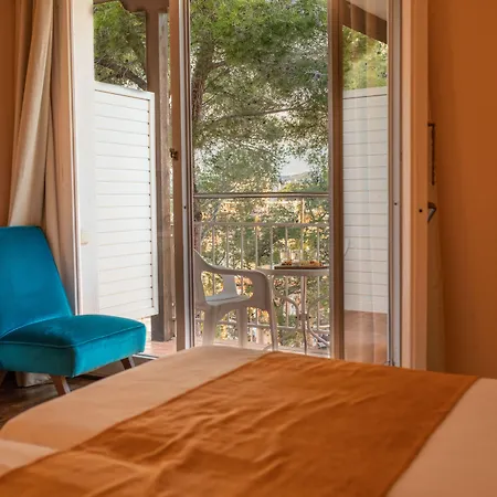 Roger De Flor By Seleqtta