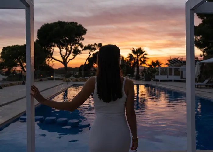 Roger De Flor By Seleqtta Szálloda