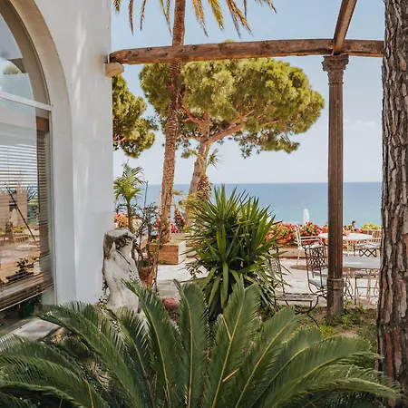 Hotel Roger De Flor By Seleqtta Lloret de Mar